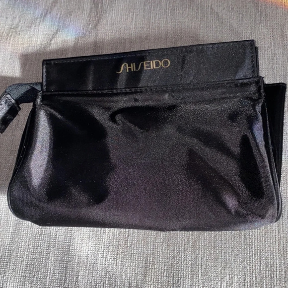 Shiseido  black makeup bag - Picture 4 of 9